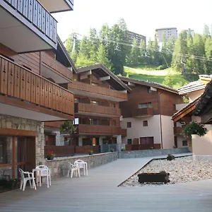 Lagrange Les Edelweiss Aparthotel La Plagne